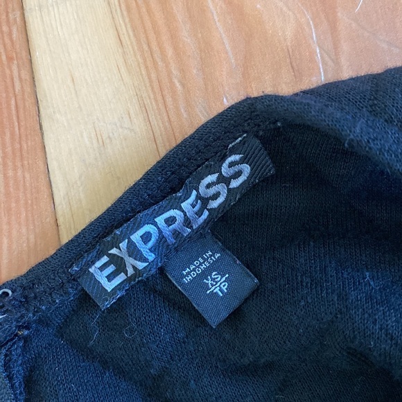 Express‎ XS - Picture 5 of 6